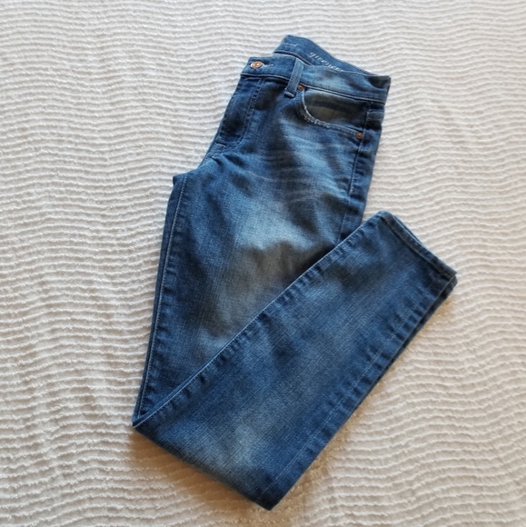 7 For All Mankind Denim - 7 For All Mankind Gwenevere Jeans size 27
